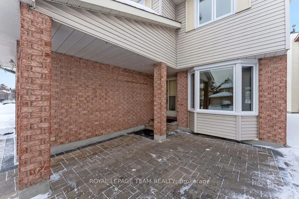 Photo 18 of 1274 Gregory Court, Ottawa, Beacon Hill South — HOMEH