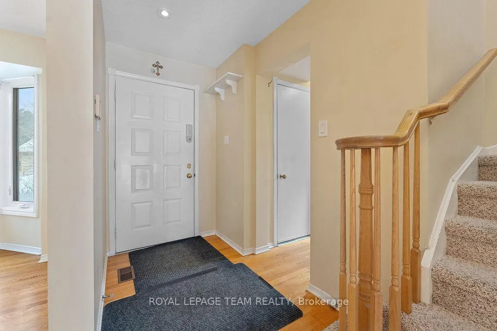 Photo 27 of 1274 Gregory Court, Ottawa, Beacon Hill South — HOMEH
