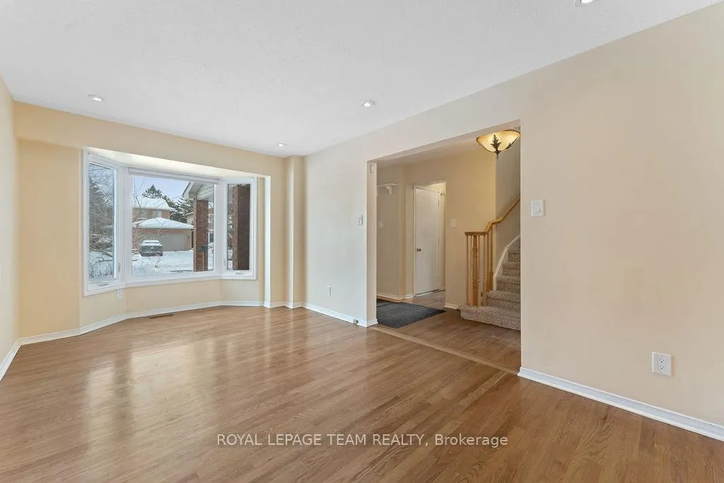 Photo 55 of 1274 Gregory Court, Ottawa, Beacon Hill South — HOMEH
