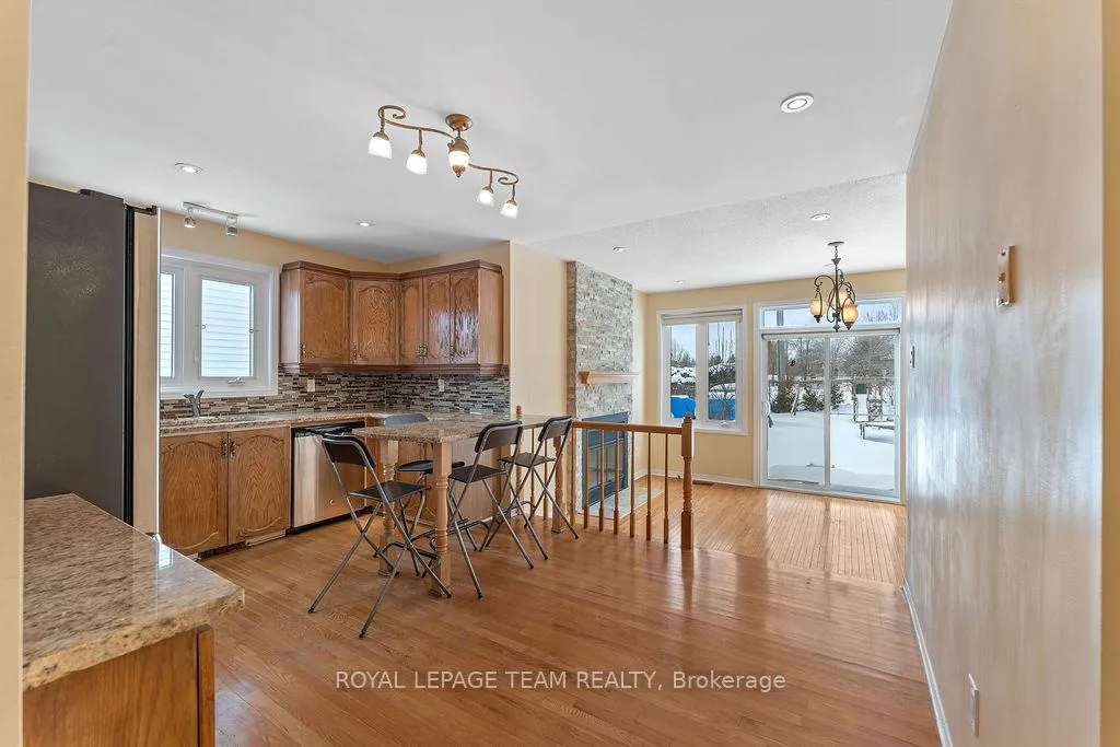 Photo 99 of 1274 Gregory Court, Ottawa, Beacon Hill South — HOMEH
