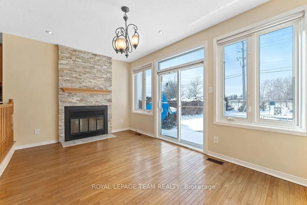 Photo 192 of 1274 Gregory Court, Ottawa, Beacon Hill South — HOMEH