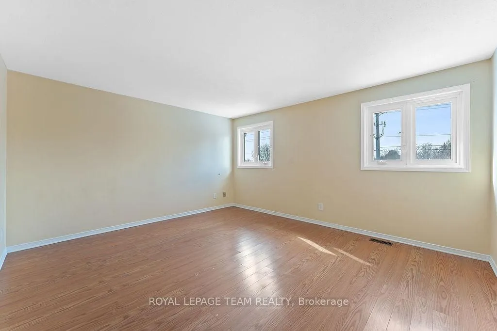 Photo 251 of 1274 Gregory Court, Ottawa, Beacon Hill South — HOMEH