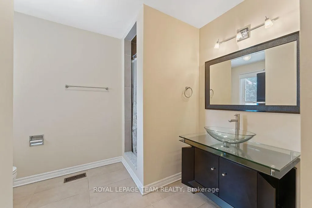 Photo 267 of 1274 Gregory Court, Ottawa, Beacon Hill South — HOMEH