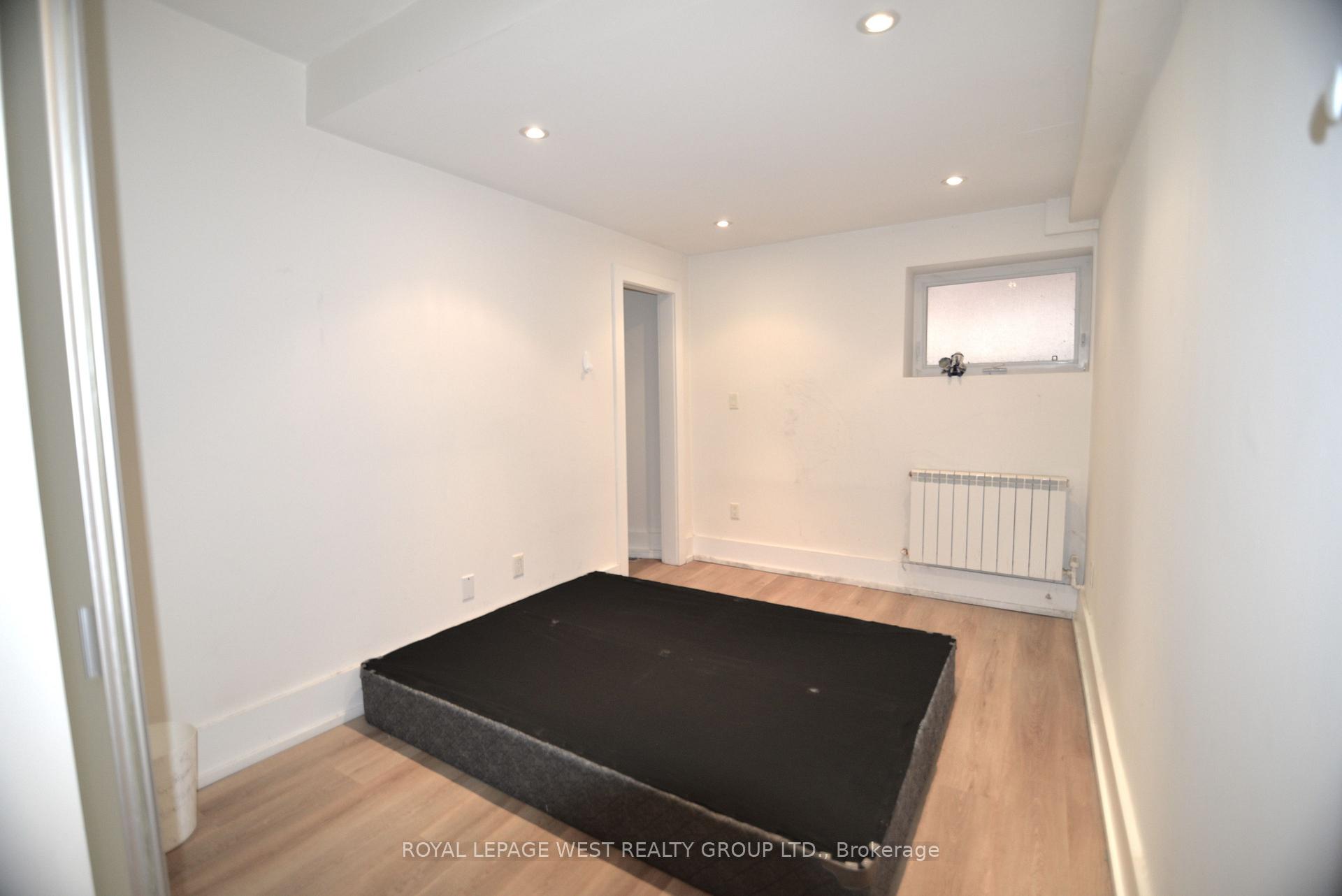 Photo 16 of Unit Lower L, 79 Brunswick Avenue, Toronto, University — HOMEH