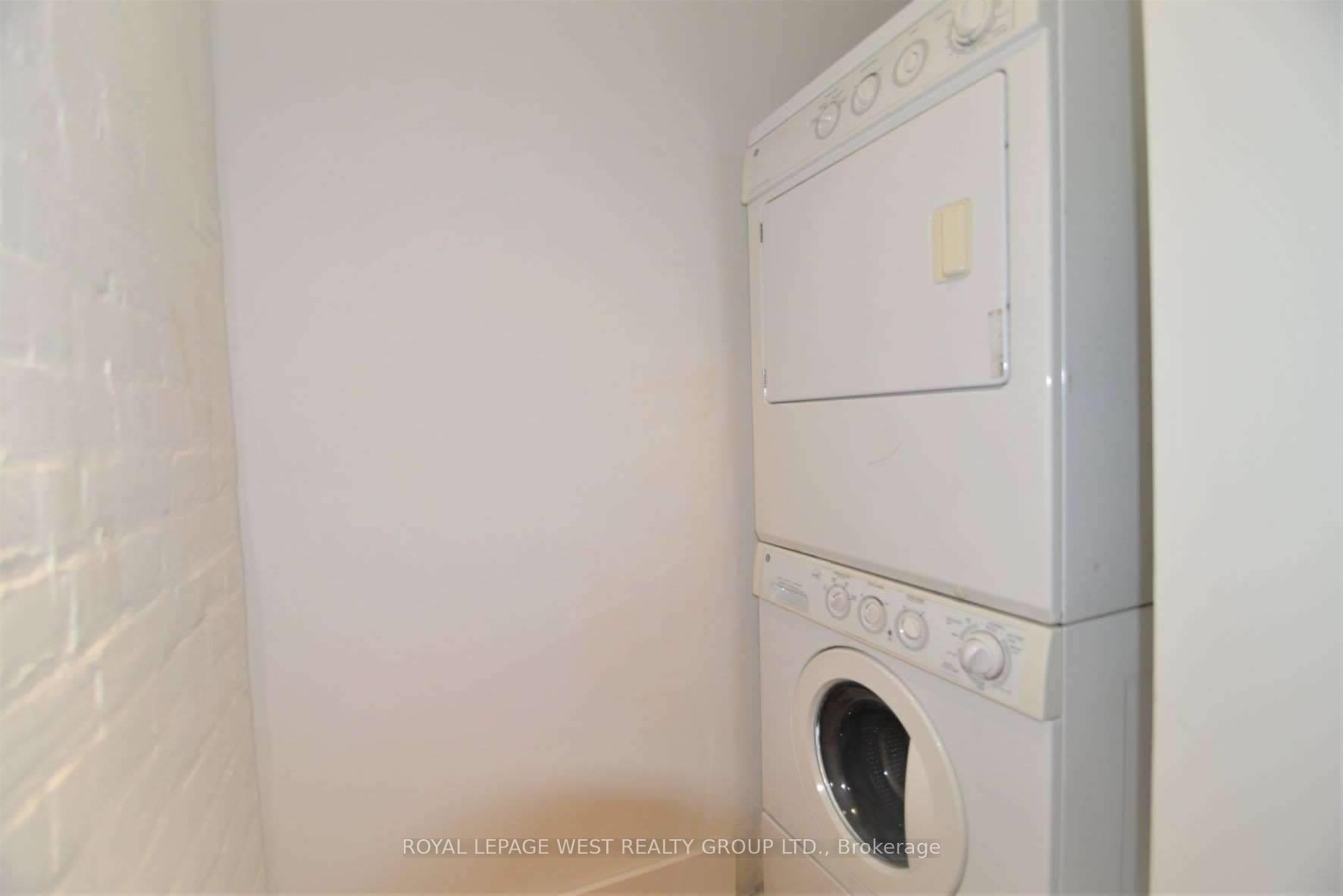 Photo 18 of Unit Lower L, 79 Brunswick Avenue, Toronto, University — HOMEH