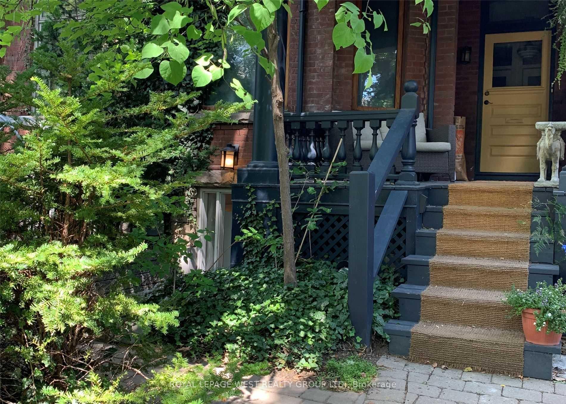 Photo 26 of Unit Lower L, 79 Brunswick Avenue, Toronto, University — HOMEH