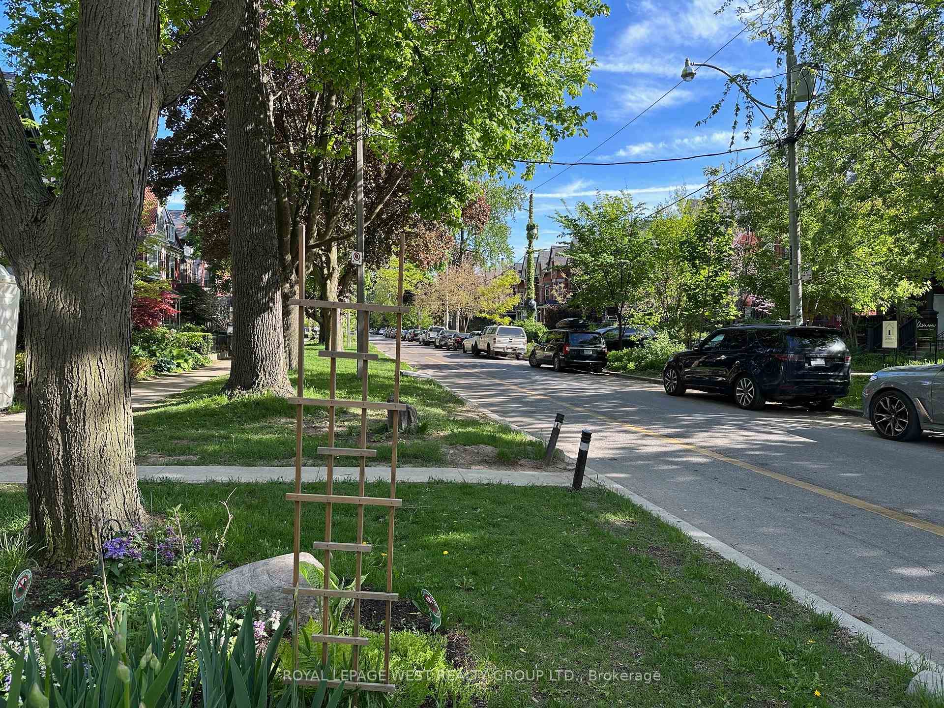 Photo 27 of Unit Lower L, 79 Brunswick Avenue, Toronto, University — HOMEH