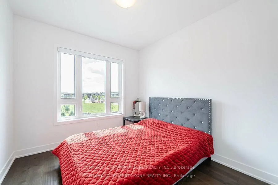 Photo 11 of 5 Evergreen Terrace, Barrie, Painswick South — HOMEH