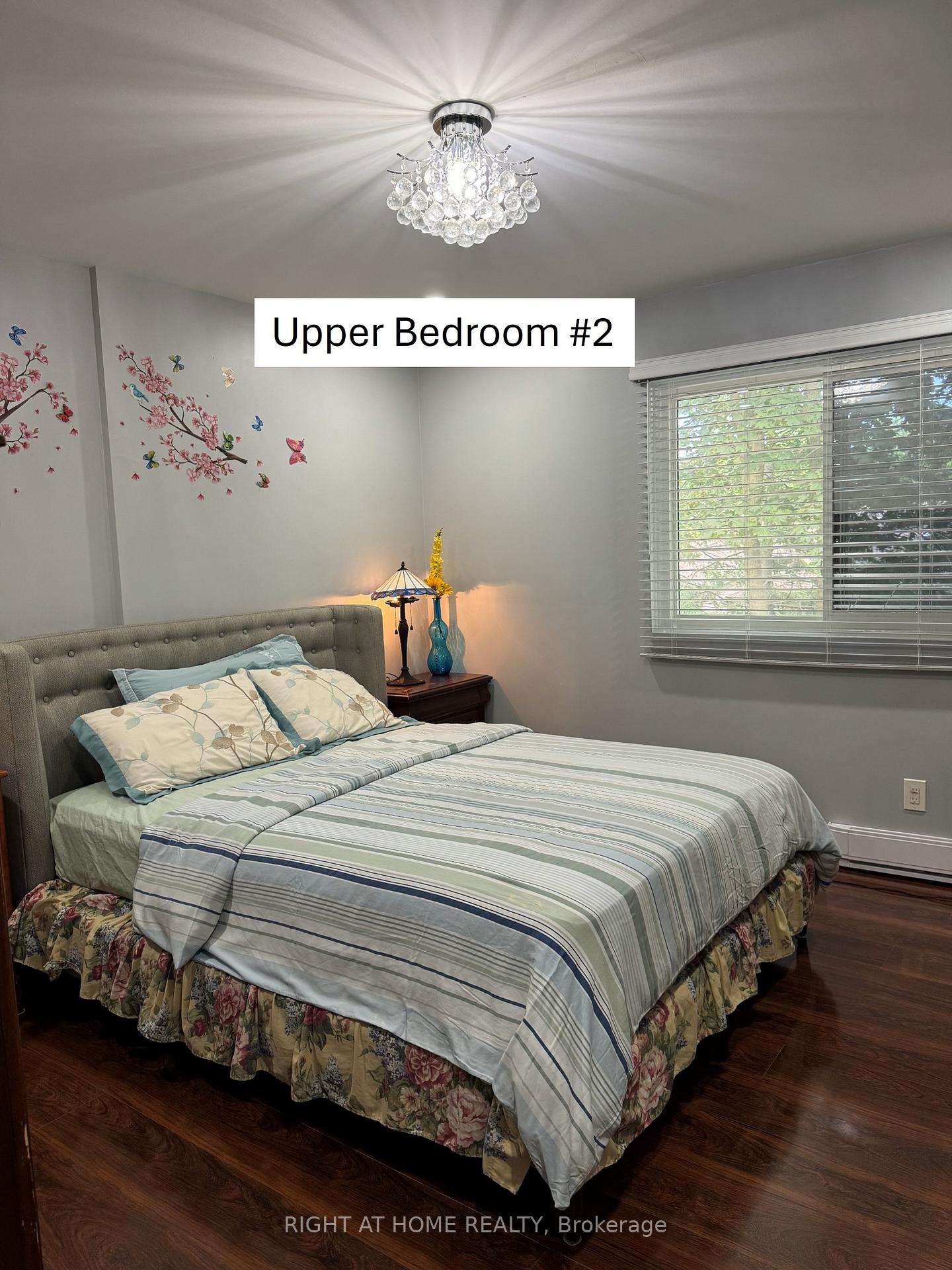 Front of Unit 88, 275 Manse Road