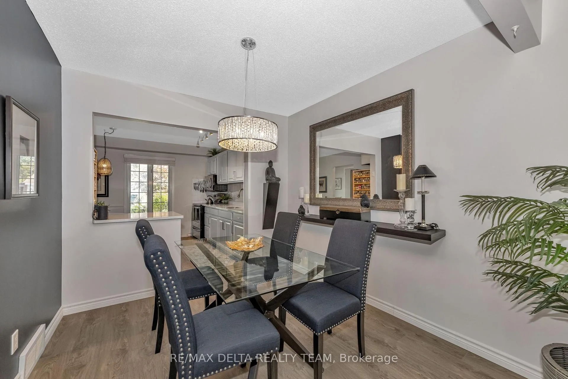 Photo 70 of 61 Valewood Crescent, Ottawa, Blackburn Hamlet — HOMEH
