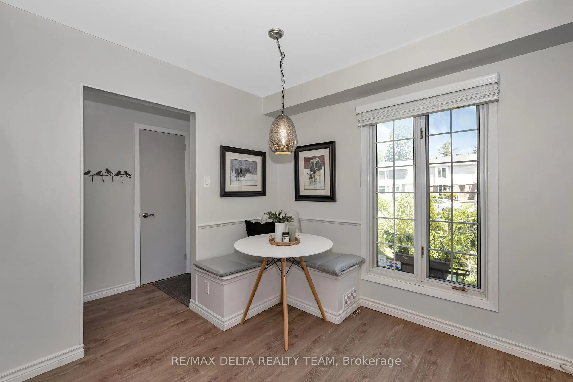 Photo 101 of 61 Valewood Crescent, Ottawa, Blackburn Hamlet — HOMEH