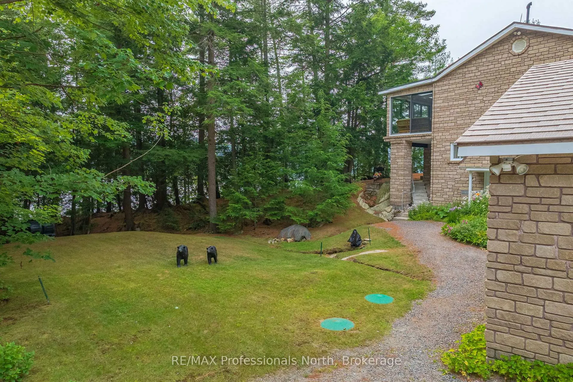 Photo 134 of 1077 Precambrian Drive N, Algonquin Highlands, Sherborne — HOMEH