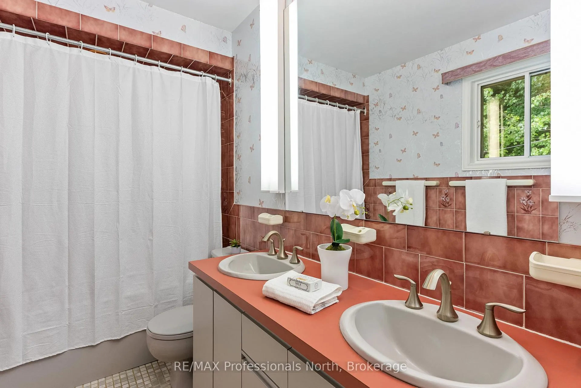 Photo 268 of 1077 Precambrian Drive N, Algonquin Highlands, Sherborne — HOMEH