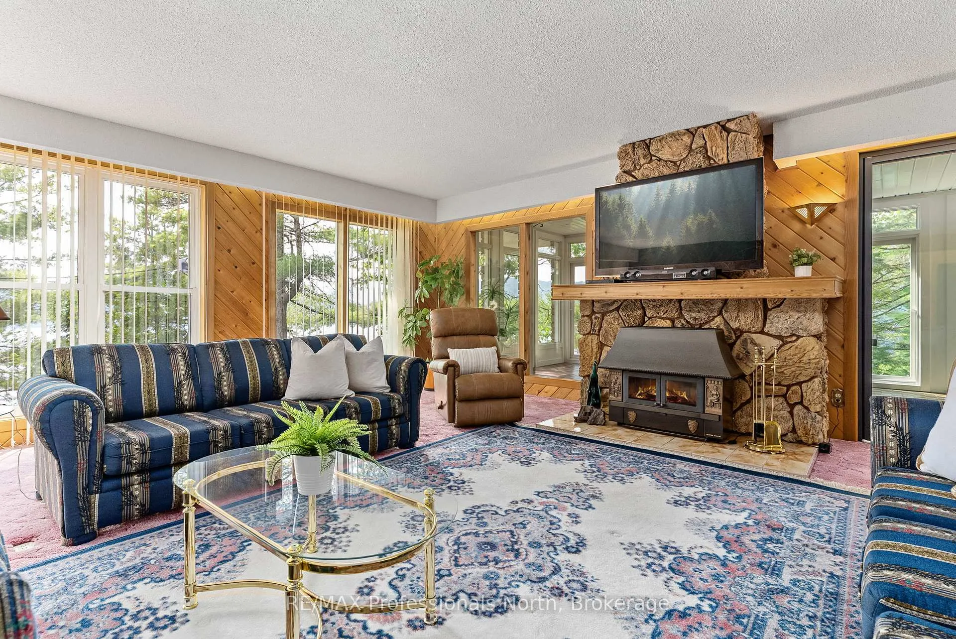 Photo 375 of 1077 Precambrian Drive N, Algonquin Highlands, Sherborne — HOMEH