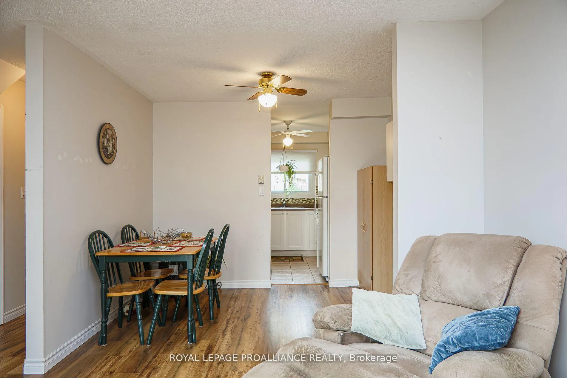 Photo 13 of Unit 28, 161 Bay Street, Quinte West, Trenton Ward — HOMEH