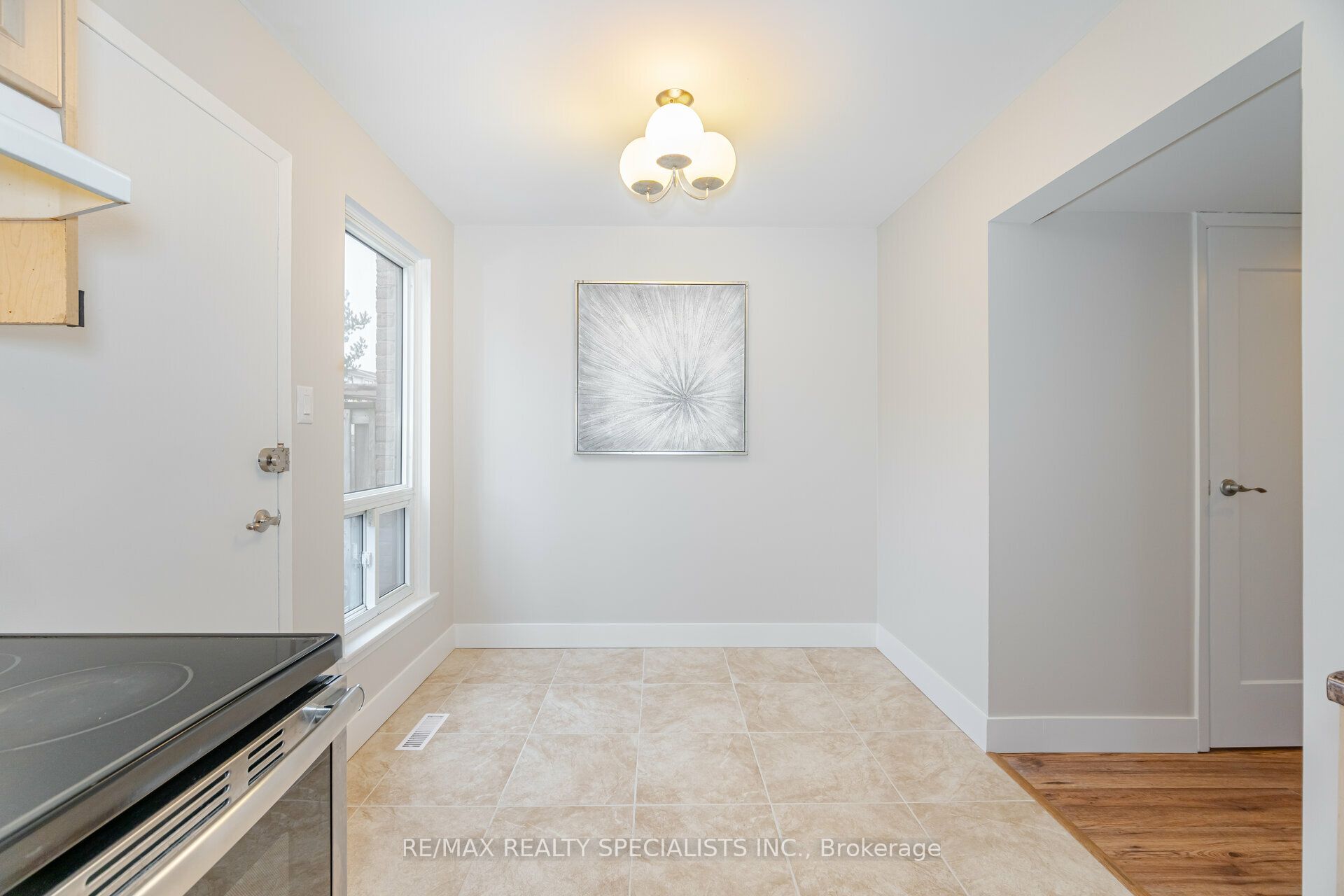 Photo 52 of Unit 8, 8 Guildford Crescent, Brampton, Central Park — HOMEH