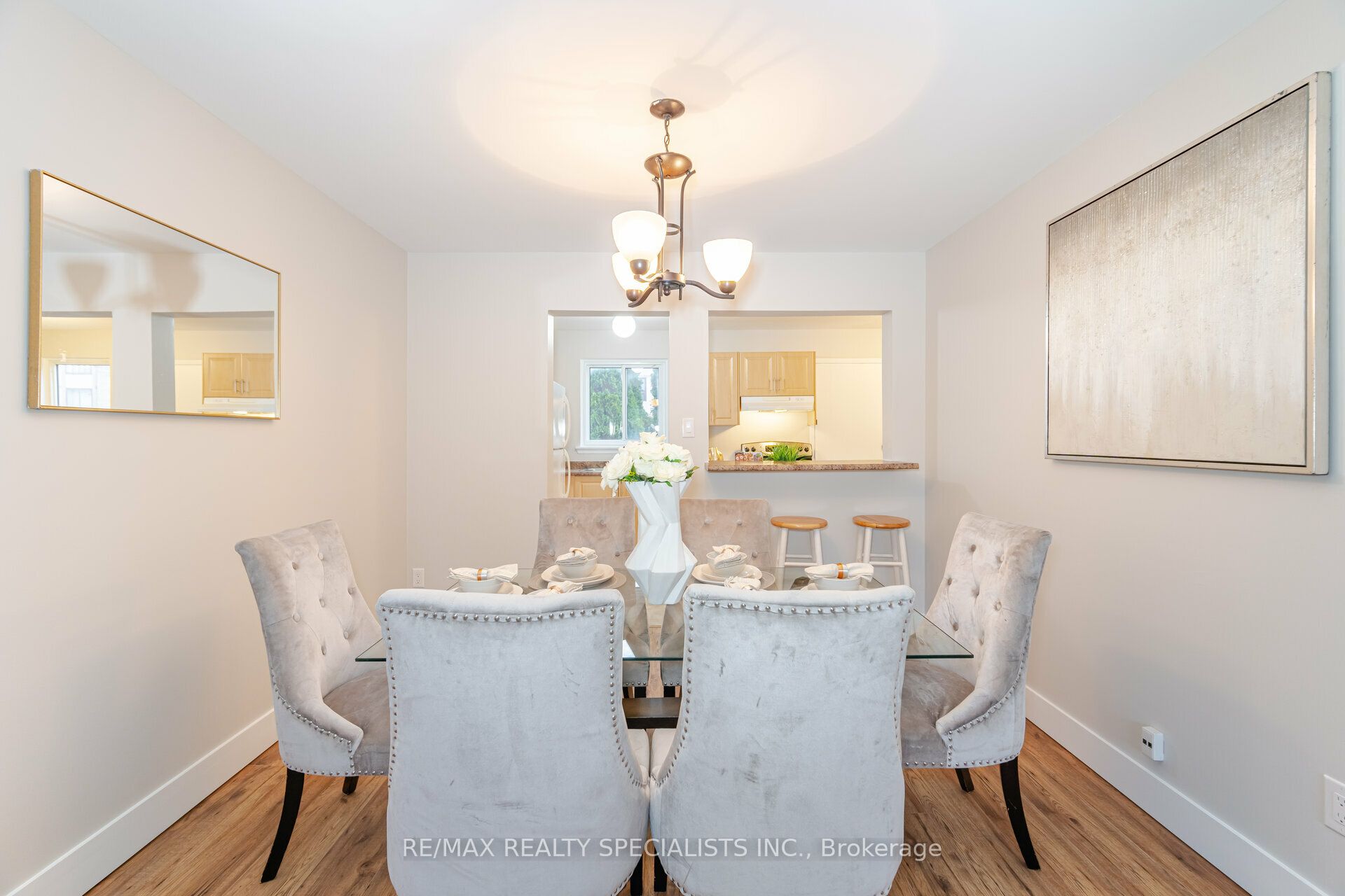 Photo 47 of Unit 8, 8 Guildford Crescent, Brampton, Central Park — HOMEH
