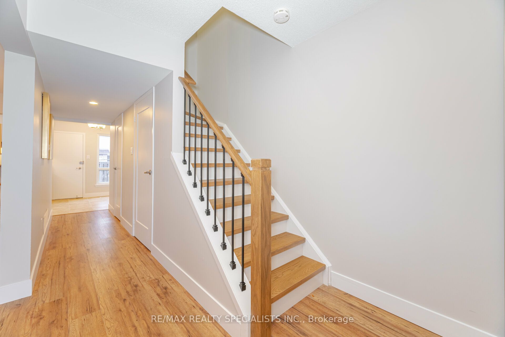 Photo 55 of Unit 8, 8 Guildford Crescent, Brampton, Central Park — HOMEH