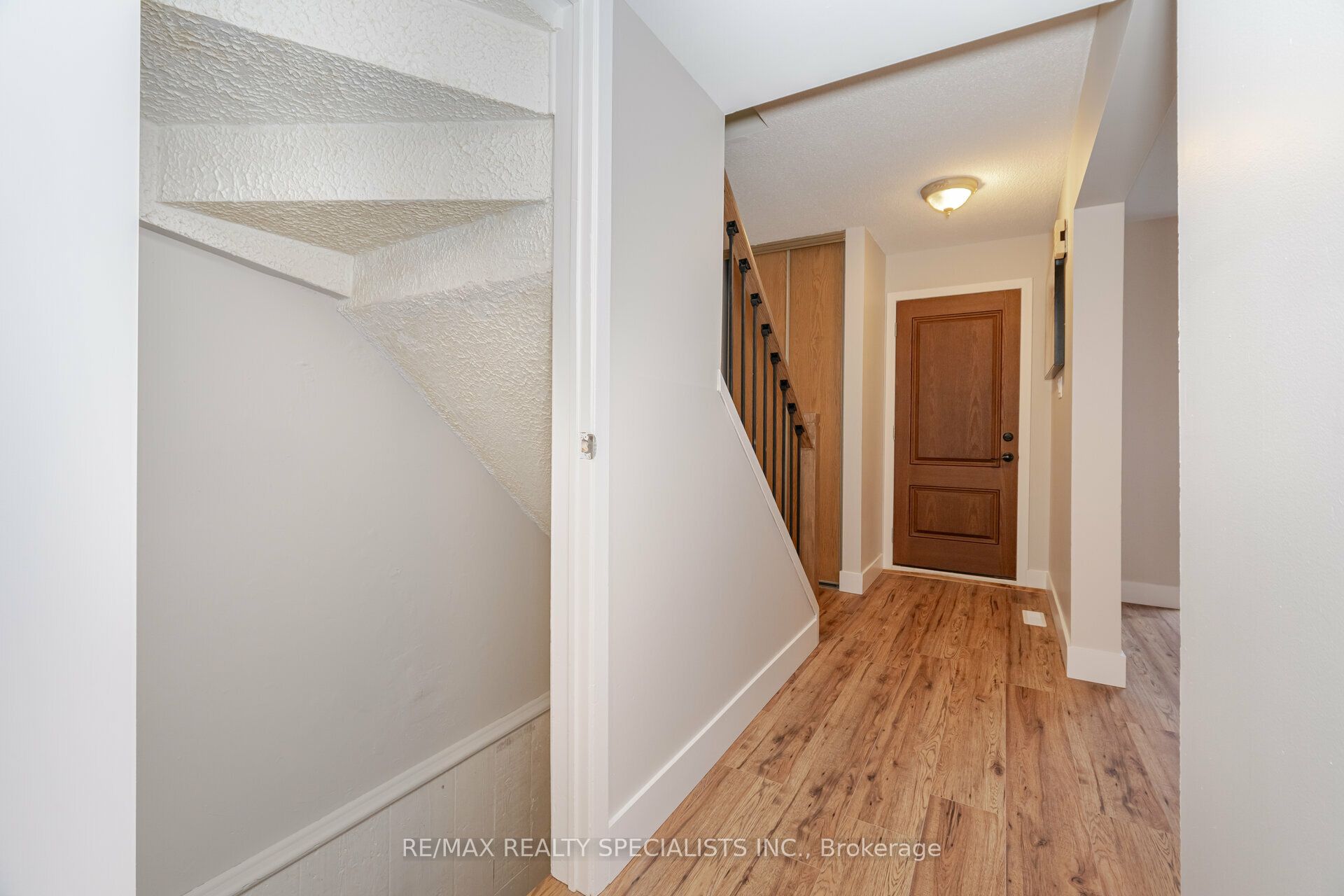 Photo 67 of Unit 8, 8 Guildford Crescent, Brampton, Central Park — HOMEH