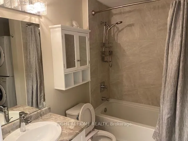 Photo 8 of Unit 824, 2490 Old Bronte Road, Oakville, Westmount — HOMEH