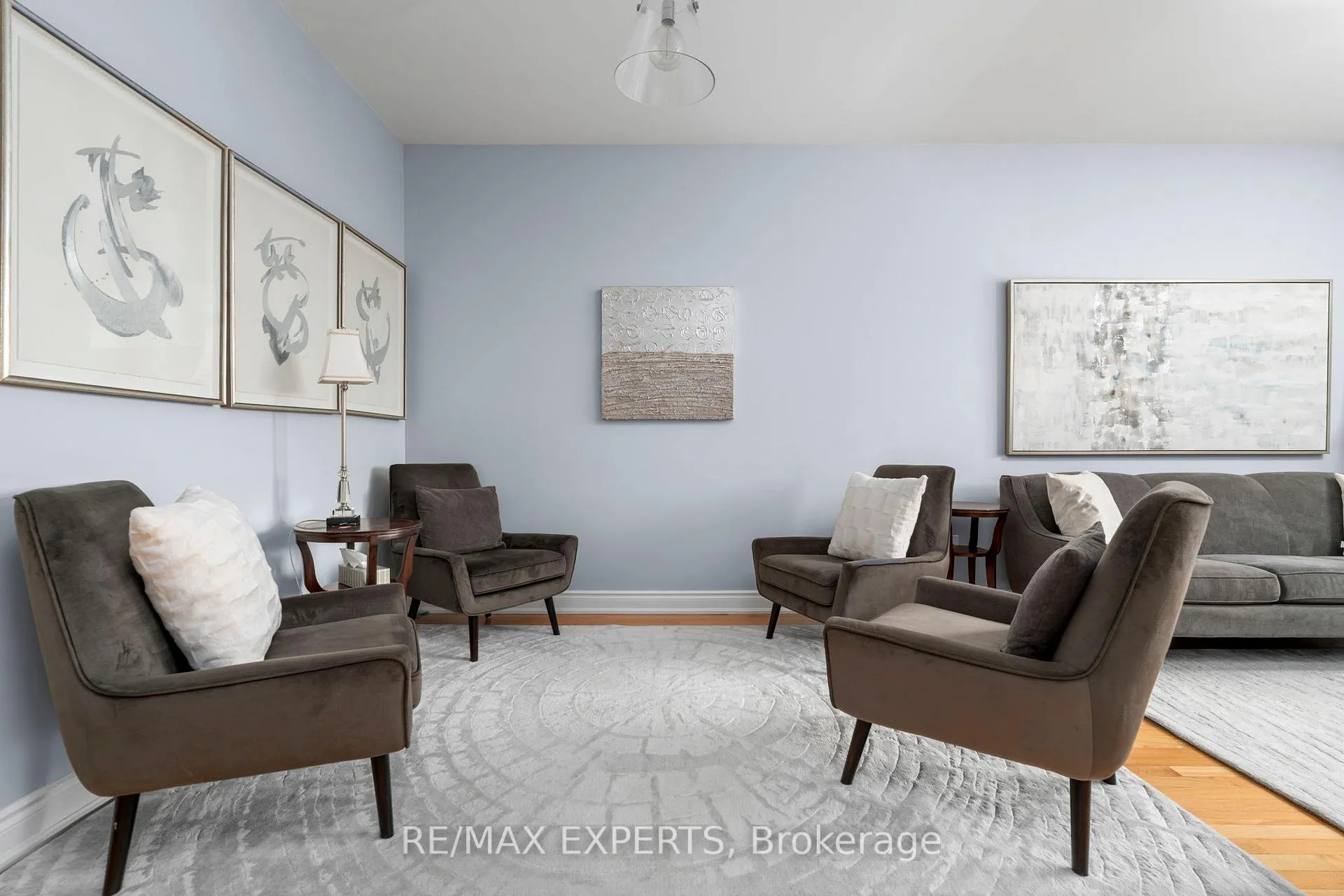 Photo 5 of 21 Ypres Road, Toronto, Keelesdale-Eglinton West — HOMEH