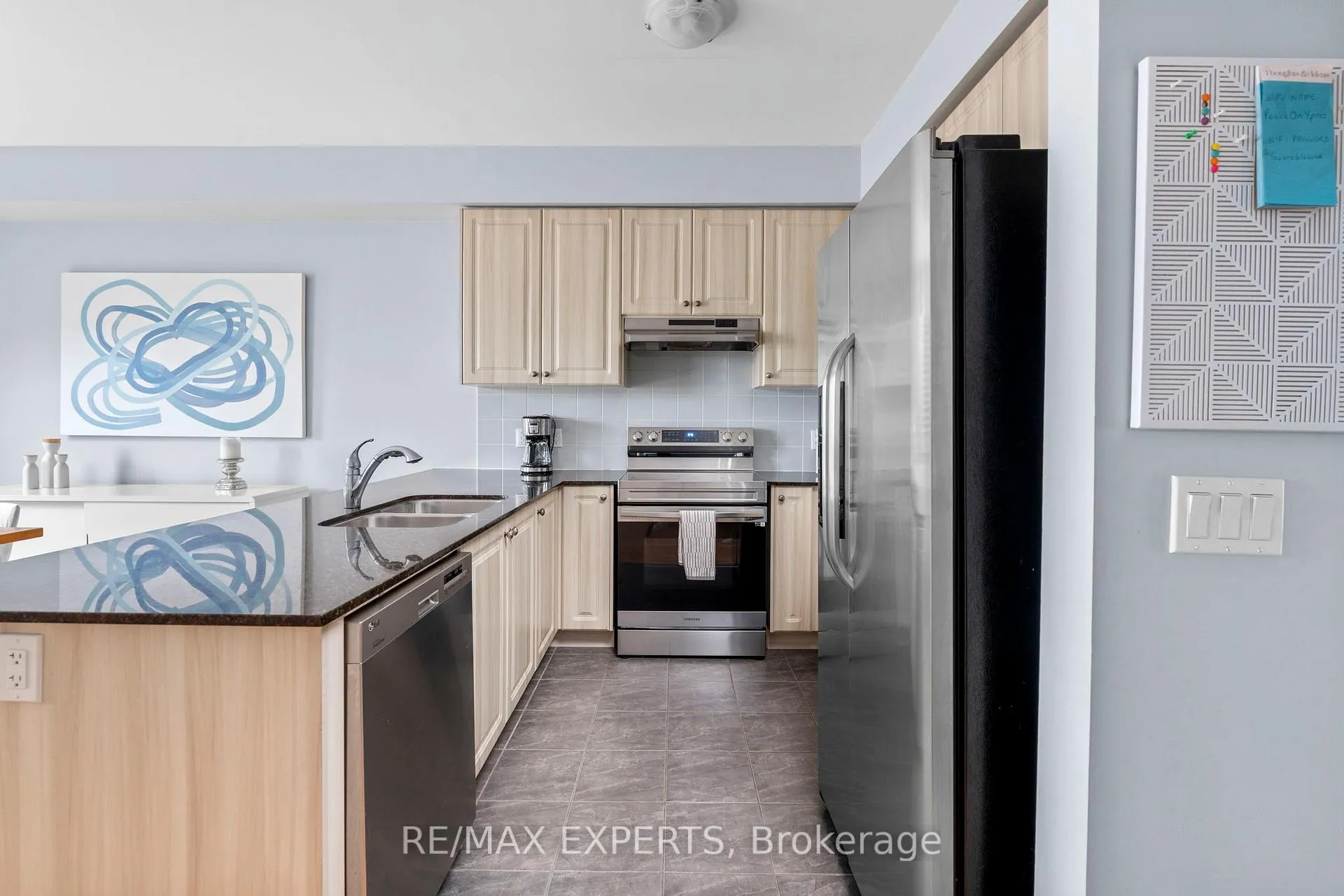 Photo 9 of 21 Ypres Road, Toronto, Keelesdale-Eglinton West — HOMEH