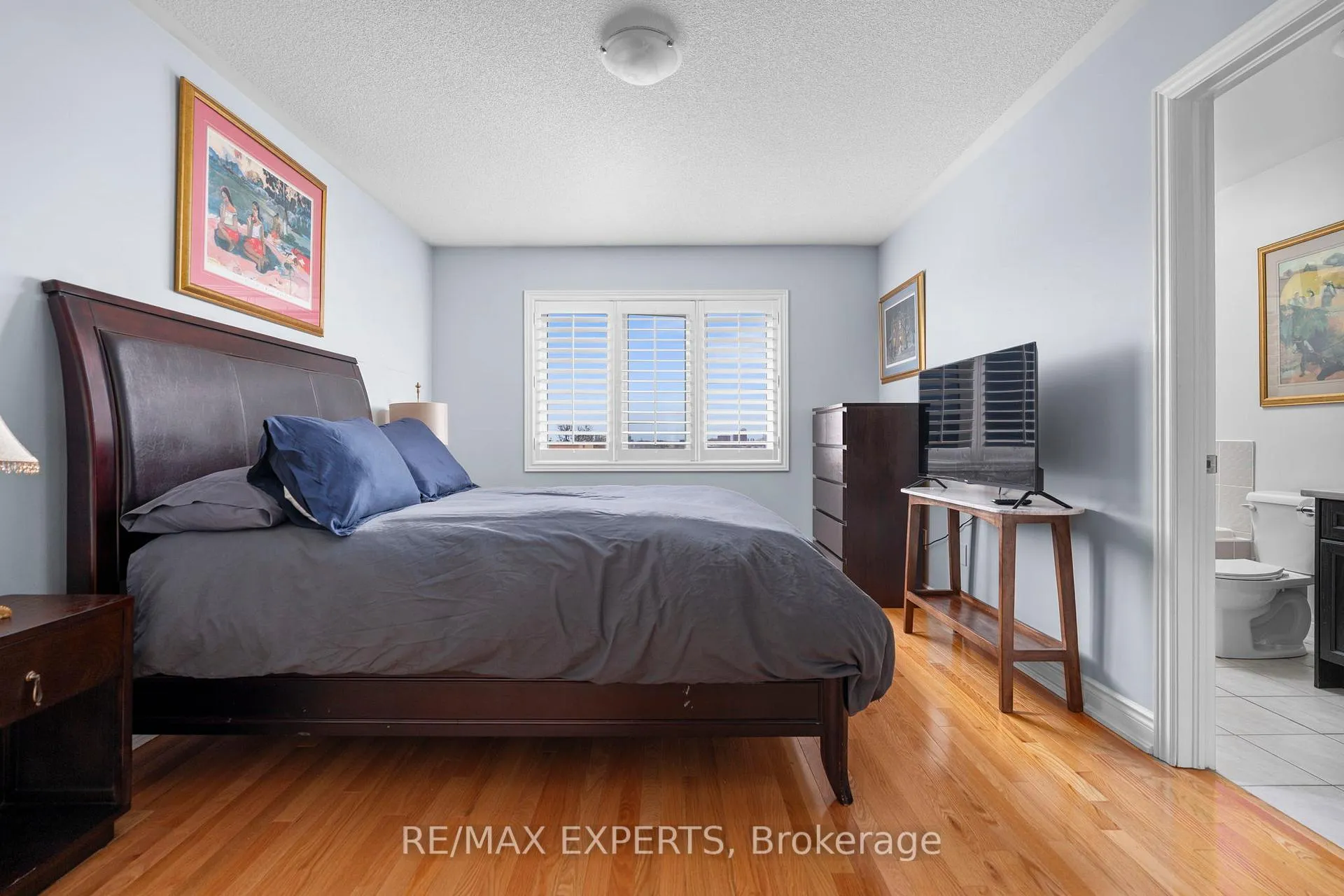 Photo 17 of 21 Ypres Road, Toronto, Keelesdale-Eglinton West — HOMEH