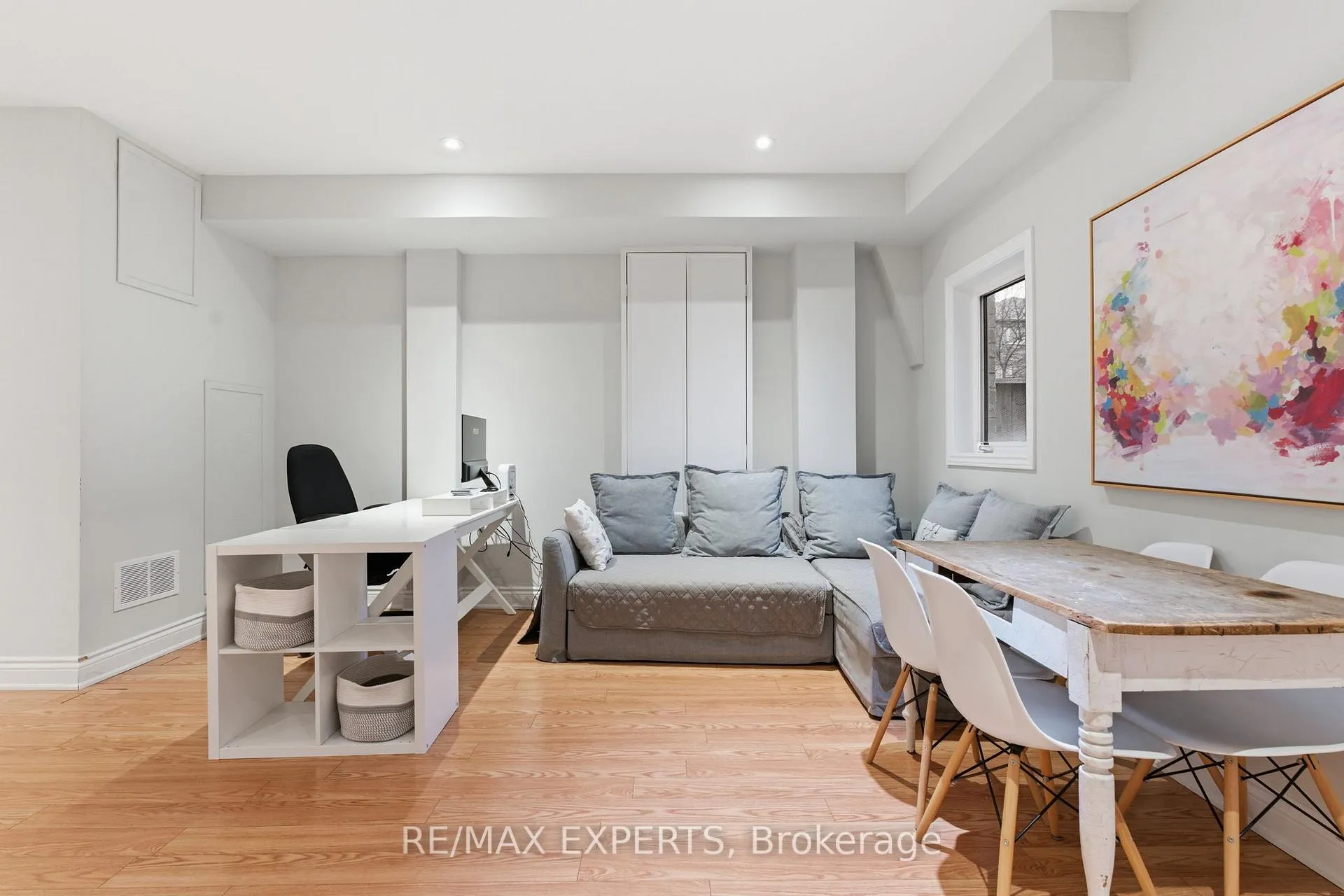 Photo 27 of 21 Ypres Road, Toronto, Keelesdale-Eglinton West — HOMEH