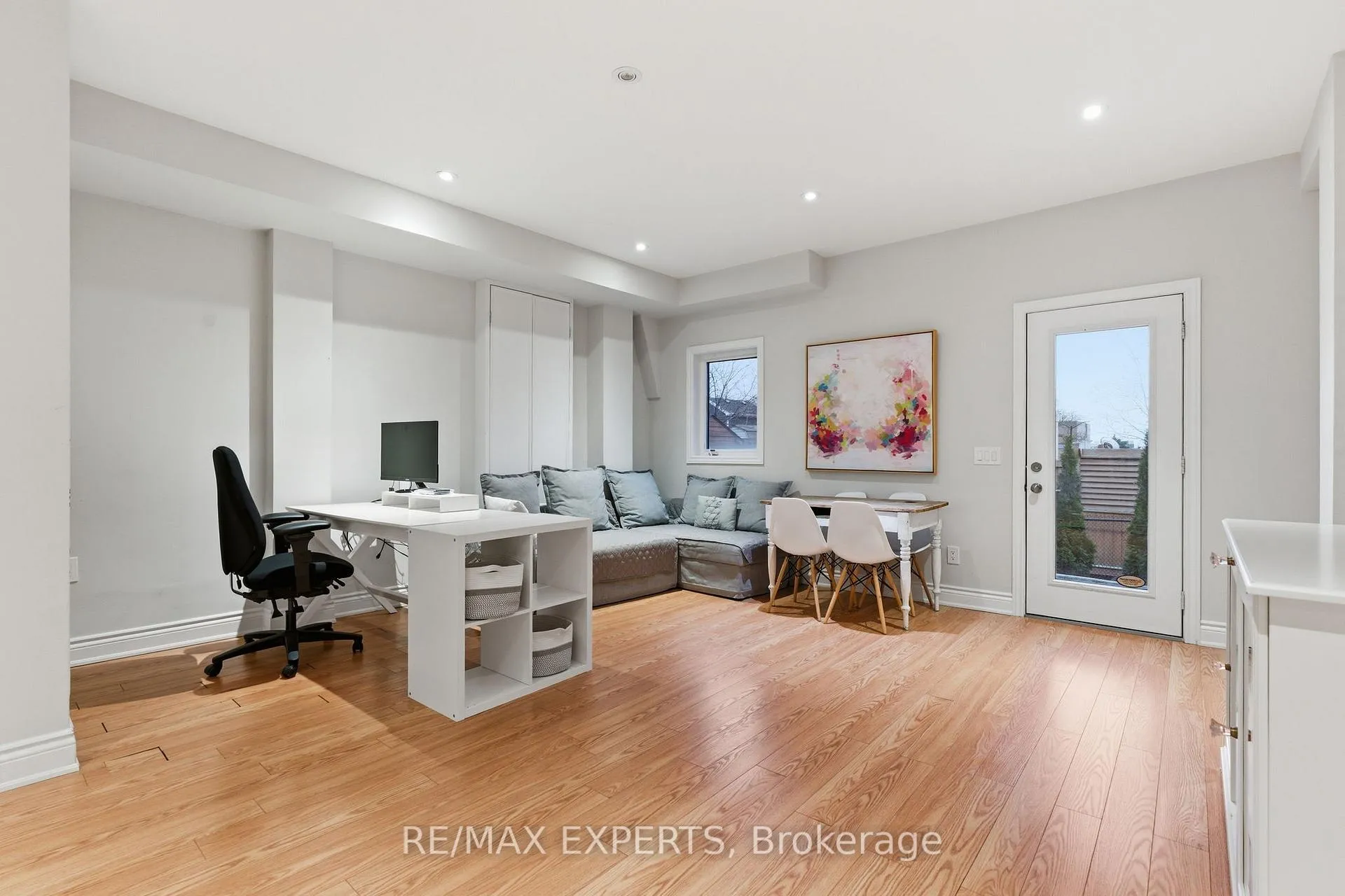 Photo 29 of 21 Ypres Road, Toronto, Keelesdale-Eglinton West — HOMEH