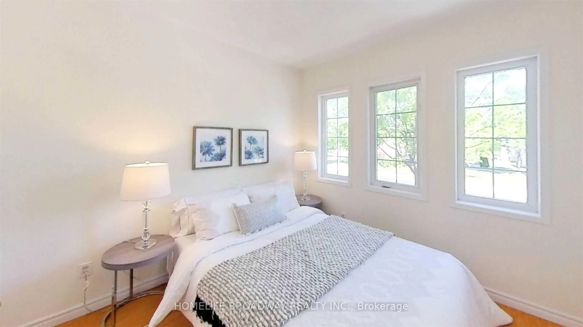 Photo 9 of 421 Bur Oak Avenue, Markham, Berczy — HOMEH