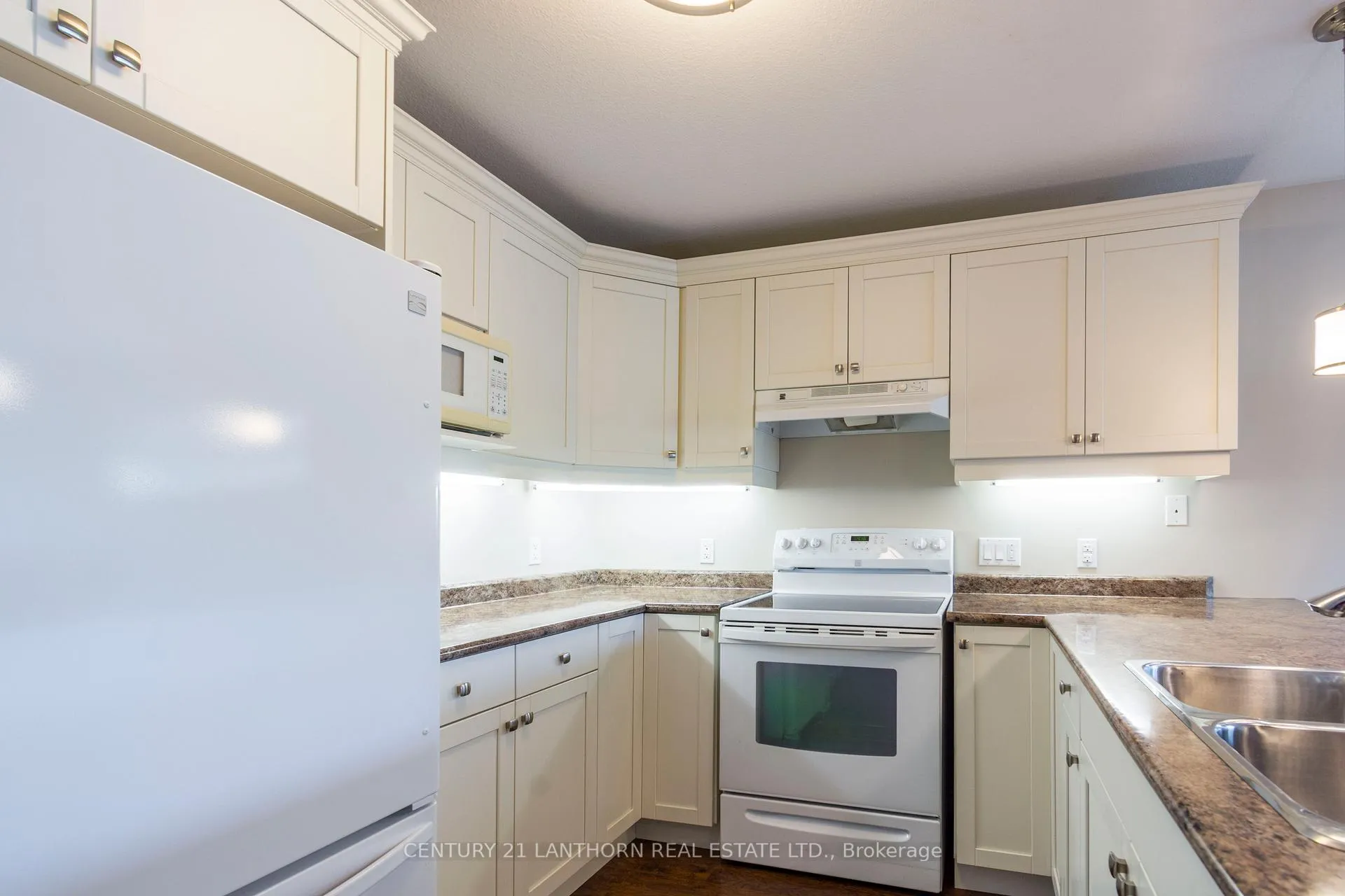 Photo 61 of 36 Tessa Boulevard, Belleville, Belleville Ward — HOMEH