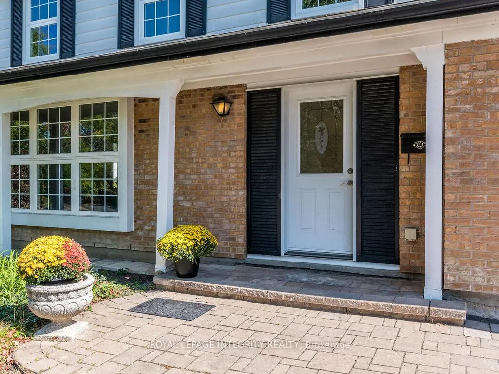 Photo 35 of 2150 Dutton Crescent, Ottawa, Beacon Hill North — HOMEH