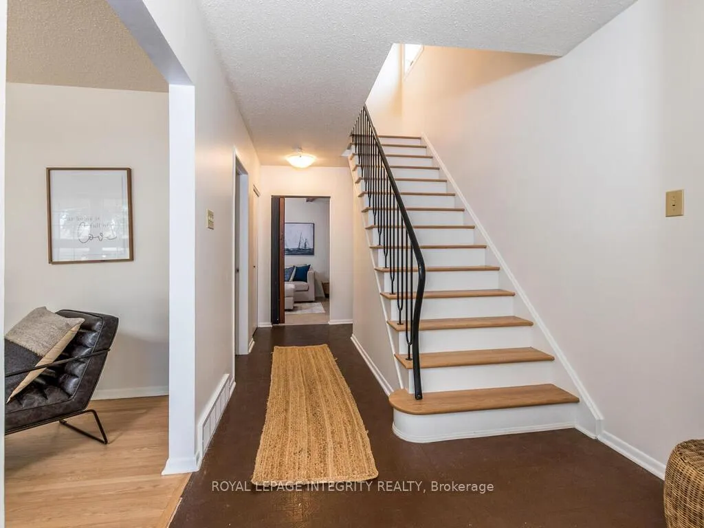 Photo 46 of 2150 Dutton Crescent, Ottawa, Beacon Hill North — HOMEH