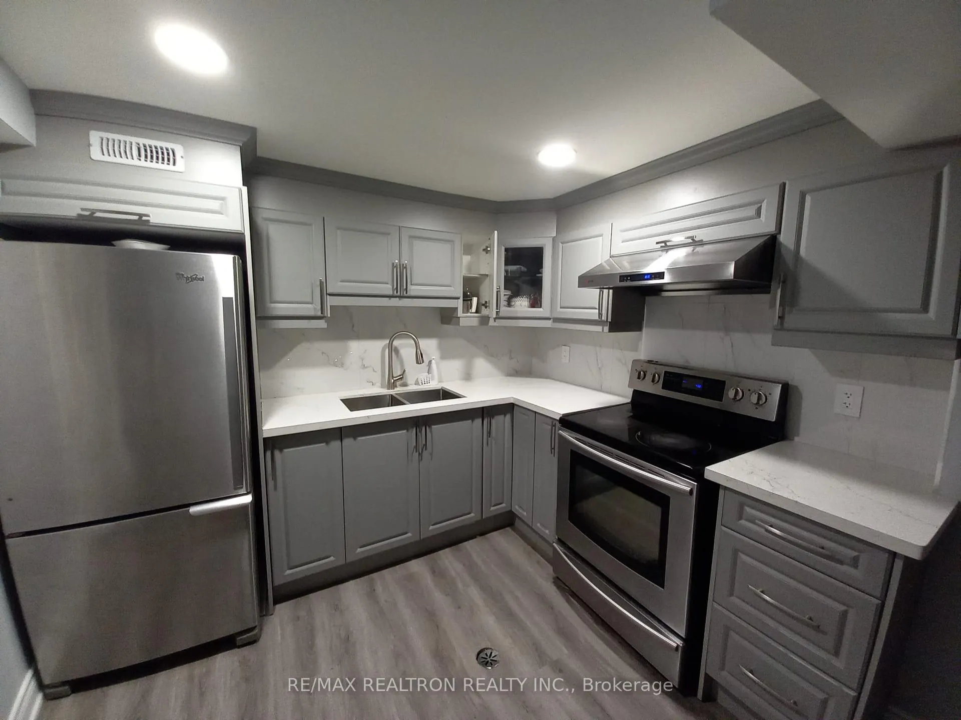 Photo 9 of 50 Magill Drive, Ajax, Central — HOMEH