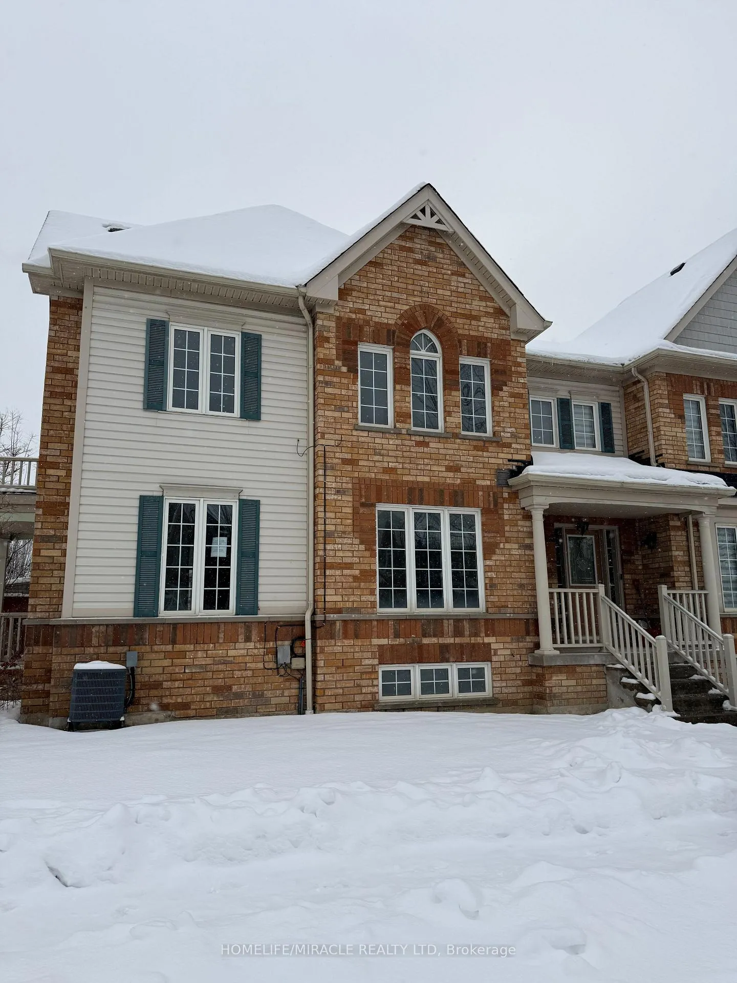 Photo 14 of 2 Howlett Crescent, Ajax, Northeast Ajax — HOMEH