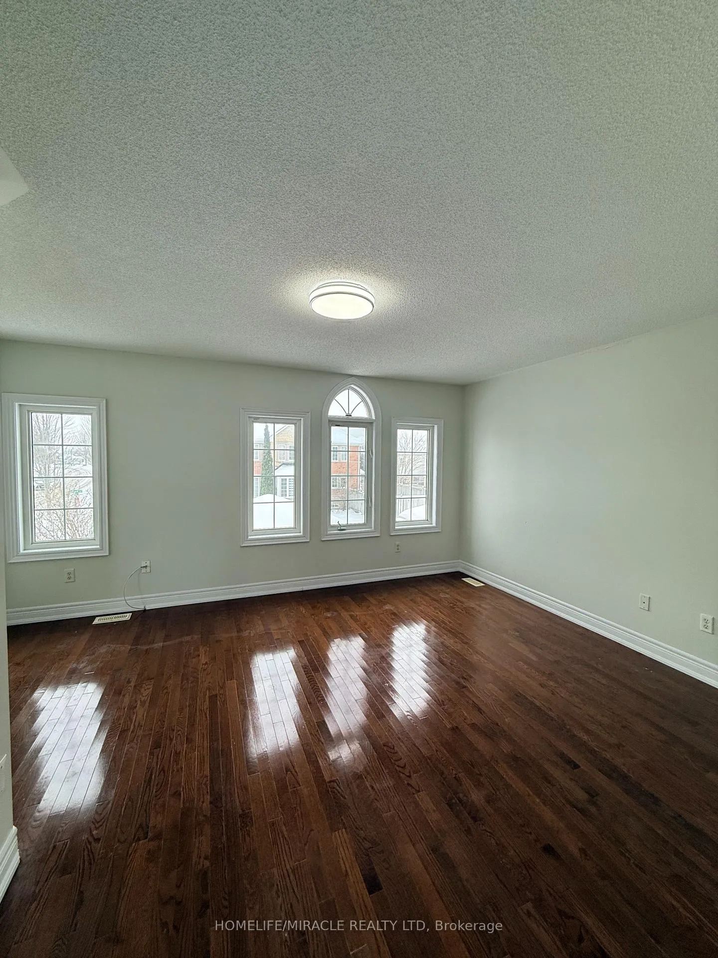 Photo 81 of 2 Howlett Crescent, Ajax, Northeast Ajax — HOMEH