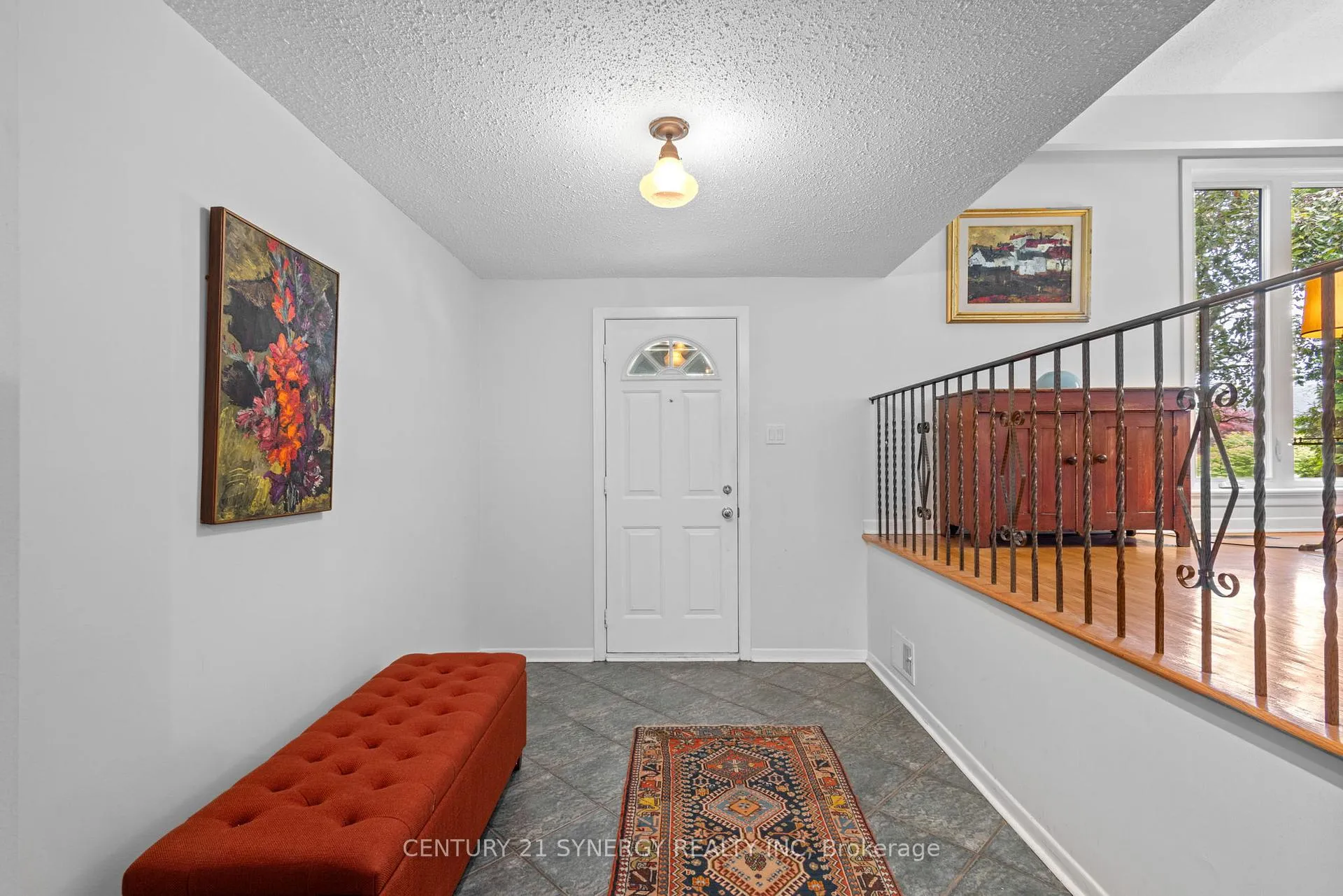 Photo 9 of 14 Silver Aspen Crescent, Ottawa, Blackburn Hamlet — HOMEH