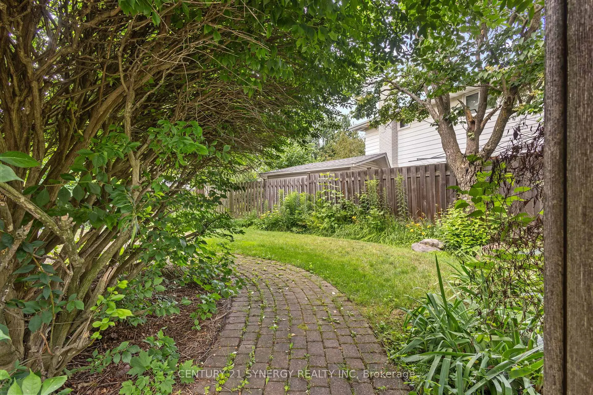 Photo 81 of 14 Silver Aspen Crescent, Ottawa, Blackburn Hamlet — HOMEH
