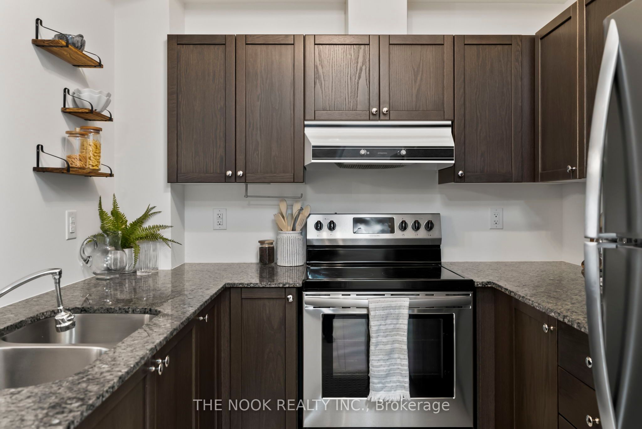 Photo 27 of Unit 302, 70 Shipway Avenue, Clarington, Newcastle — HOMEH