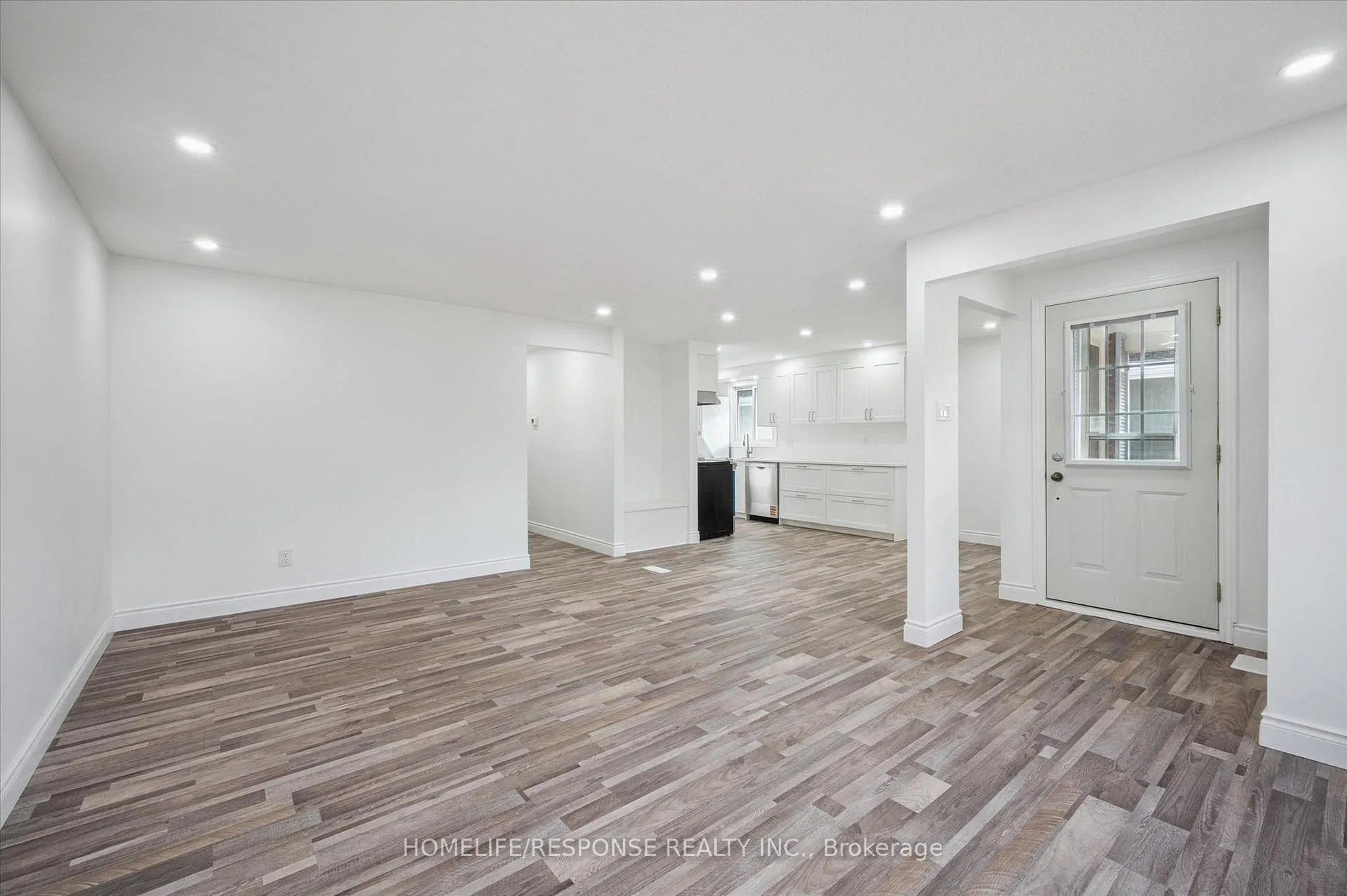 Photo 4 of Unit UPPER, 118 Selkirk Drive, Kitchener — HOMEH