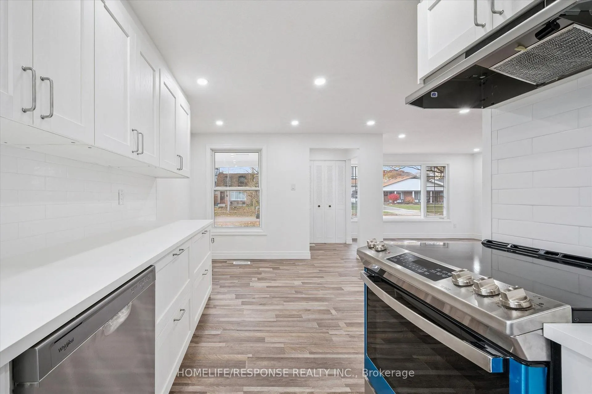 Photo 9 of Unit UPPER, 118 Selkirk Drive, Kitchener — HOMEH