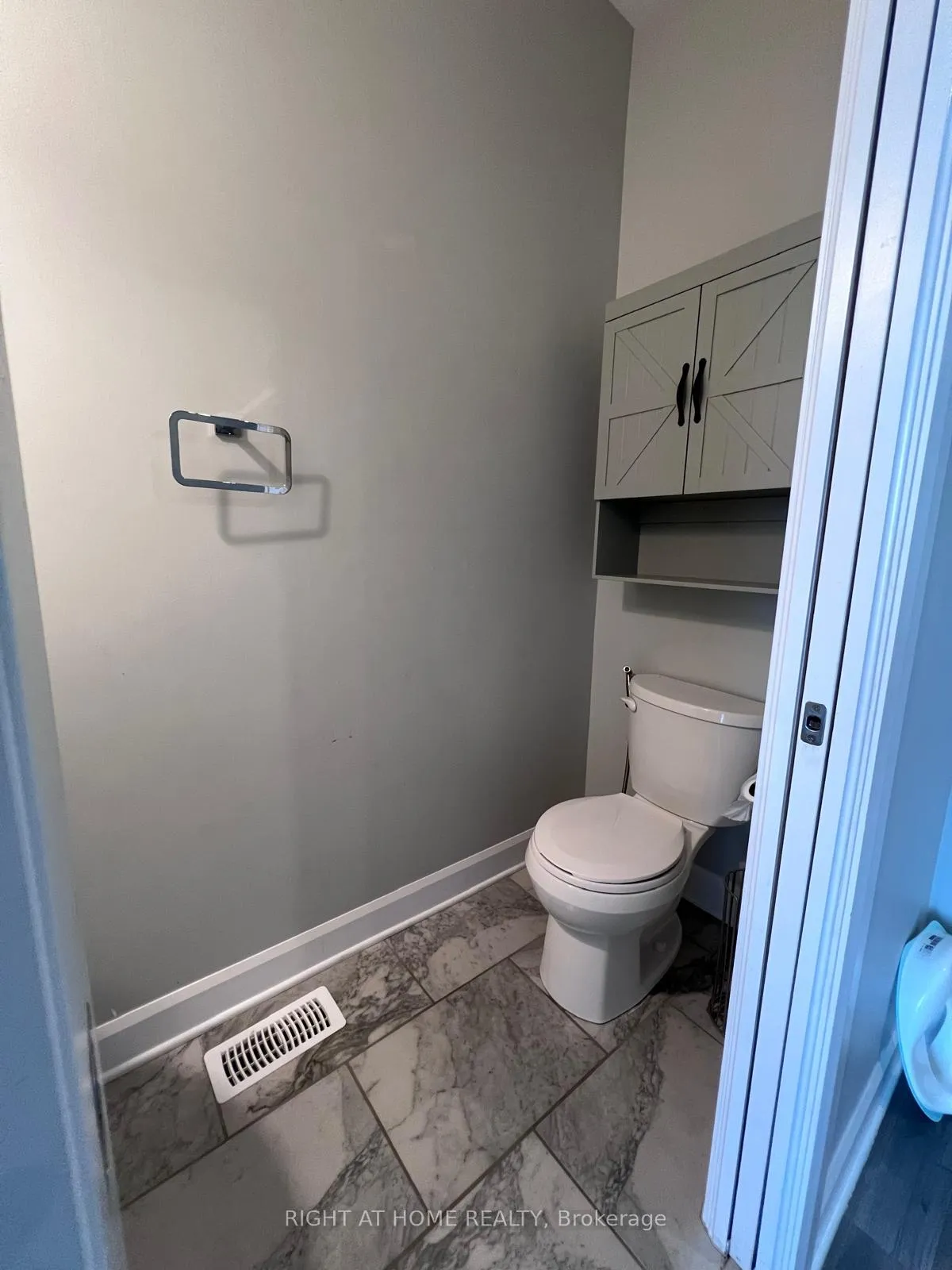 Photo 9 of 96 Stonehaven Way, Arnprior — HOMEH
