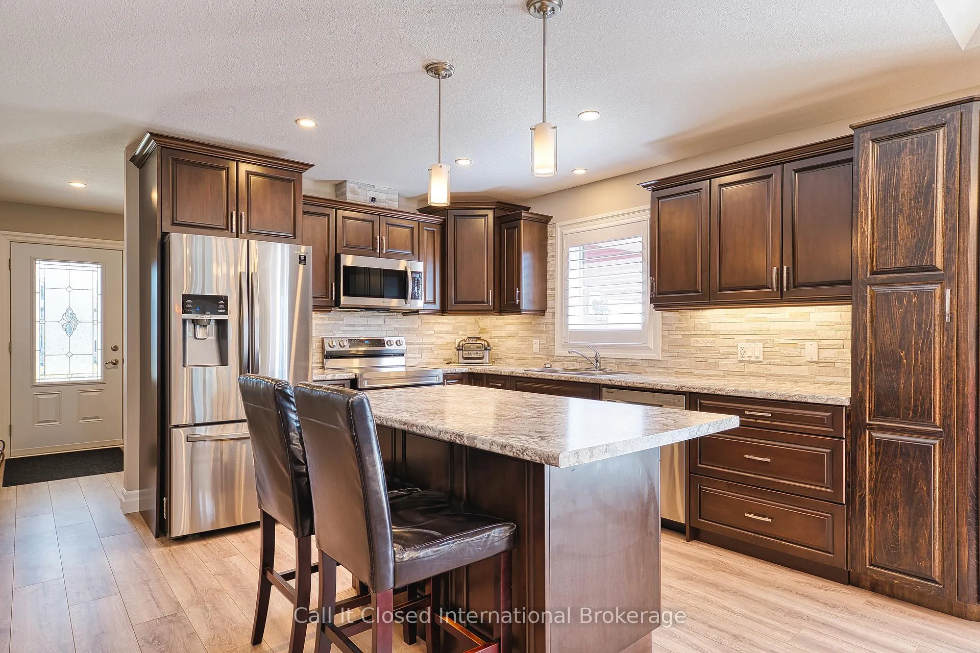 Photo 81 of 85 Huron Heights Drive, Ashfield-Colborne-Wawanosh, Colborne — HOMEH