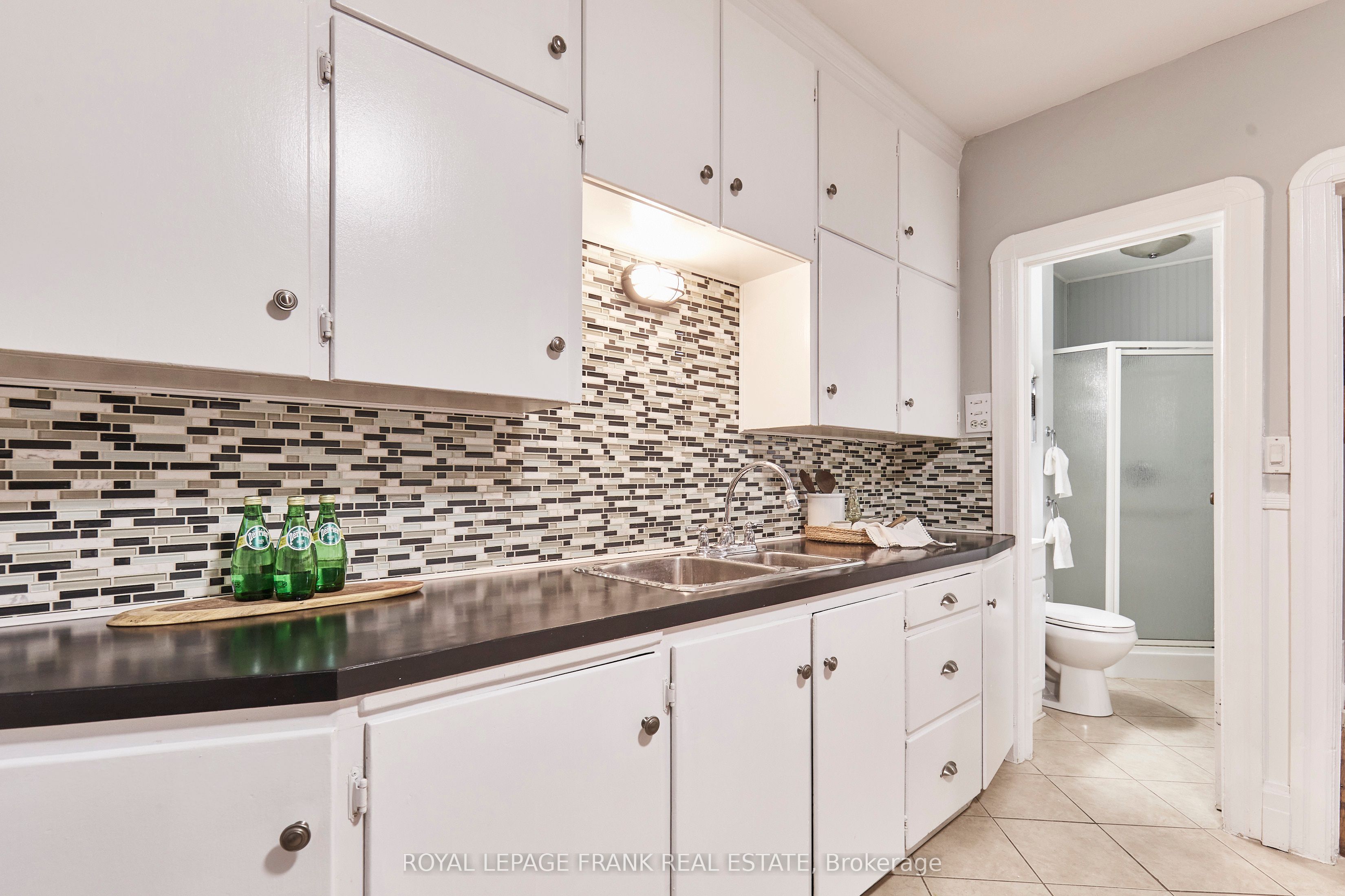 Photo 45 of 82 Nassau Street, Oshawa, Vanier — HOMEH