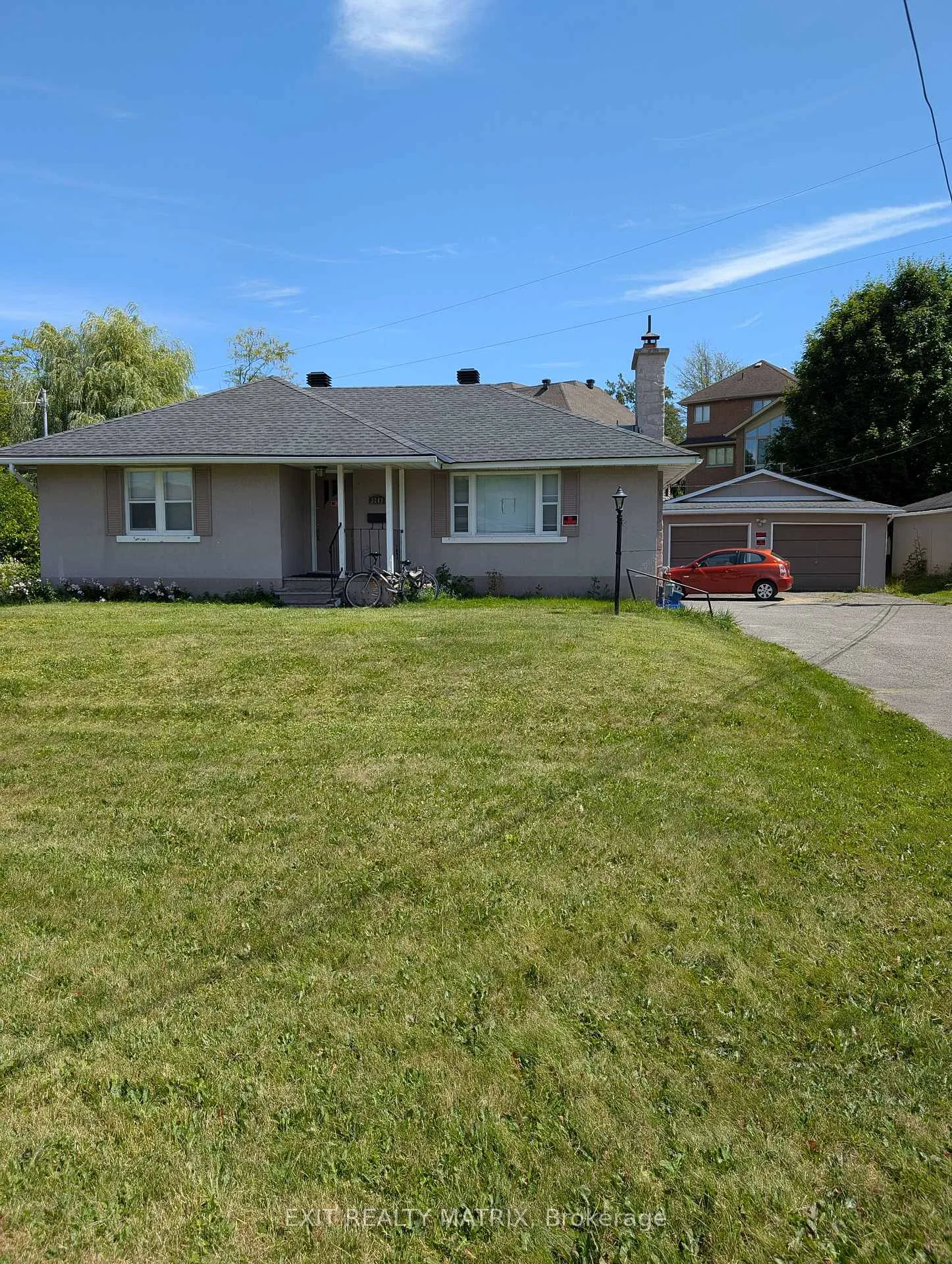 Photo 3 of 3243 Riverside Drive, Ottawa, Mooneys Bay/Revelstoke — HOMEH