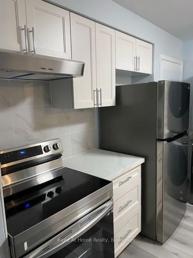 Photo 6 of 263 Franklin Street S, Kitchener — HOMEH