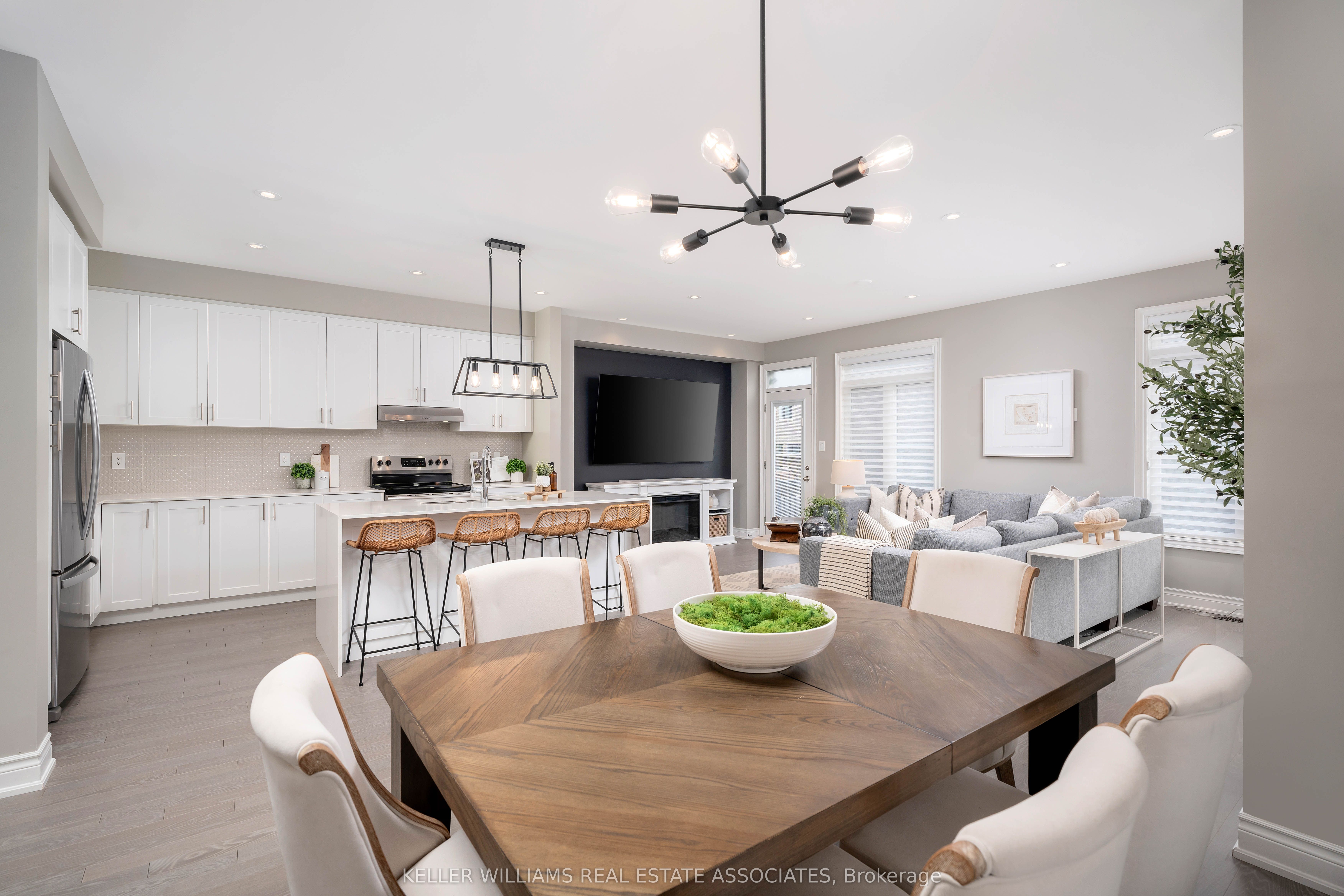 Photo 56 of 1199 Raspberry Terrace, Milton, Ford — HOMEH