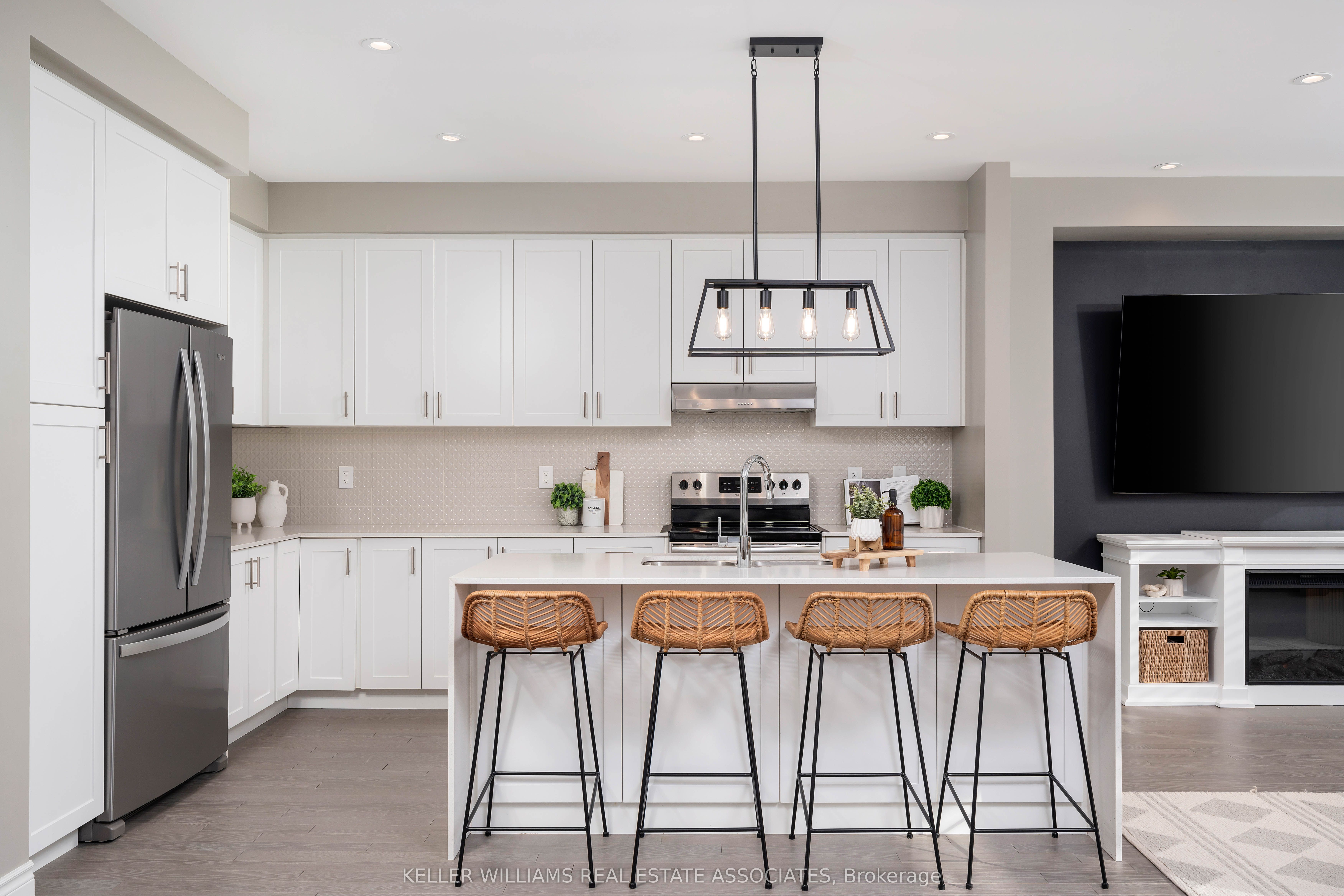 Photo 51 of 1199 Raspberry Terrace, Milton, Ford — HOMEH