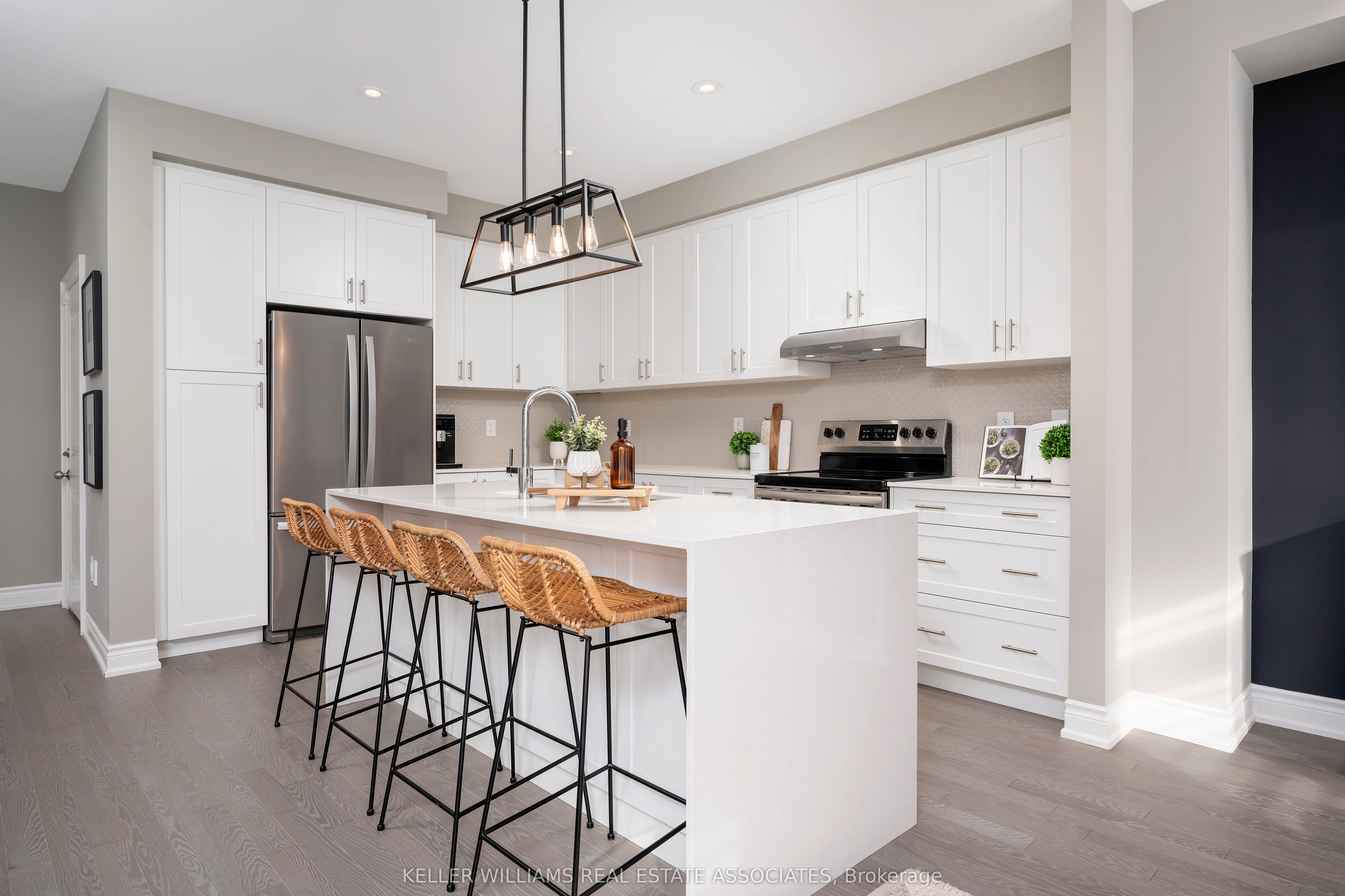 Photo 52 of 1199 Raspberry Terrace, Milton, Ford — HOMEH
