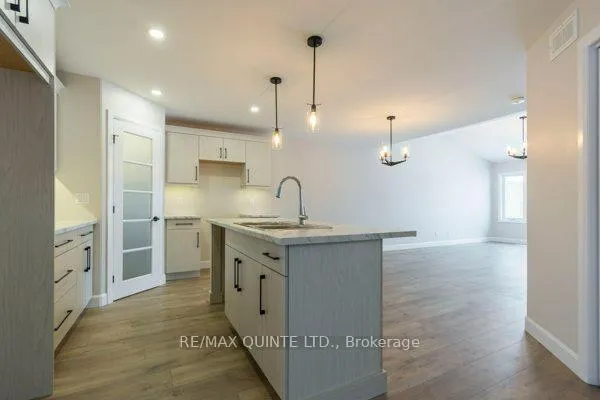 Photo 4 of 55 Sandhu Crescent, Belleville, Belleville Ward — HOMEH
